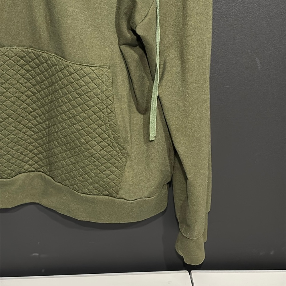 SHEIN Hoodie - Picture 4 of 7